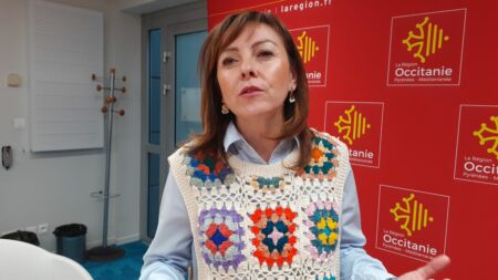 La présidente de région Occitanie lance la candidature de Toulouse pour le "RER métropolitain"
          Mais face à l'investissement nécessaire de plusieurs milliards d'euros pour une seule métropole, Carole Delga entend mettre l'État, qui a promis 700 millions d'euros pour toutes, face à la hauteur des enjeux.