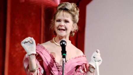 La comédienne Laurence Badie, connue pour sa voix unique, est morte à l'âge de 96 ans
          Figure de la télévision dans les années 1980, connue pour ses doublages de dessins animés, elle a également mené une longue carrière au théâtre et au cinéma.