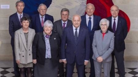 Droite et extrême droite contestent la censure du Conseil constitutionnel sur la loi immigration Loi immigration : la droite et l’extrême droite vent debout contre le Conseil constitutionnel
Au lendemain de la décision du Conseil constitutionnel, qui a largement censuré la loi immigration avec 35 articles rejetés totalement ou partiellement, jeudi 25 janvier, la droite crie au scandale.