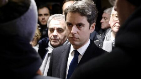 Remaniement : Gabriel Attal promet "de l'action" et "des résultats" après la présentation des ministres de son gouvernement
          Le Premier ministre Gabriel Attal s'est exprimé sur TF1, quelques minutes après l'annonce de la liste des ministres de son gouvernement.