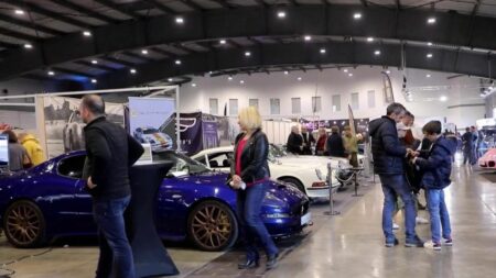 Automobile : les ventes des voitures thermiques de luxe en hausse malgré leur pollution
          Le marché des voitures thermiques de luxe connaît un véritable succès, et ce, malgré leur aspect polluant. L’achat de ces véhicules est même devenu un placement pour les plus riches.