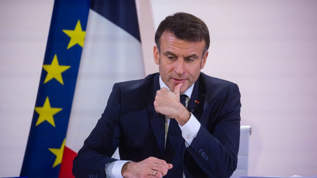 ÉDITO. Le cap politique d’Emmanuel Macron : la lutte contre le RN
          Le chef de l'État a profité de sa conférence de presse, mardi soir, pour lancer l’assaut contre le Rassemblement national. Le président a les élections européennes en ligne de mire, mais, également, la présidentielle de 2027.