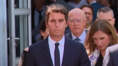 Gabriel Attal nommé Premier ministre : le parcours d’un ambitieux
          Nommé Premier ministre, mardi 9 janvier, l’ascension de Gabriel Attal a été fulgurante. Portrait.