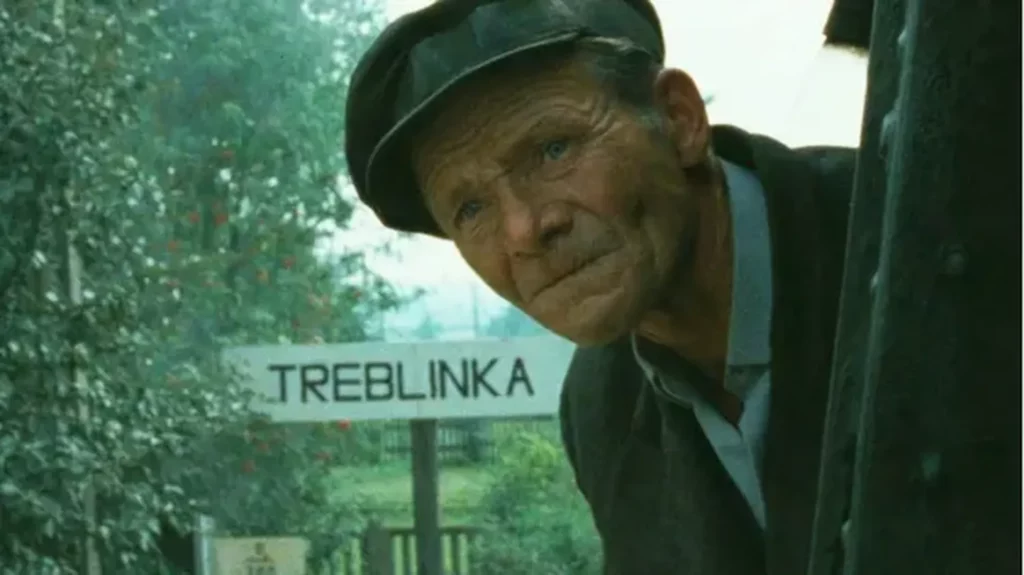 "Shoah" sur France 2 : un film mémoire de dix heures de Claude Lanzmann sur le génocide des juifs d'Europe par les nazis
          À l'occasion de la Journée de la mémoire des génocides et des crimes contre l’humanité, qui commémore également la libération du camp d'Auschwitz le 27 janvier 1945, France Télévisions propose "Shoah", le film événement de Claude Lanzmann, mardi 30 janvier. Pourquoi est-il important de regarder ce récit fleuve ? Réponse en sept points.