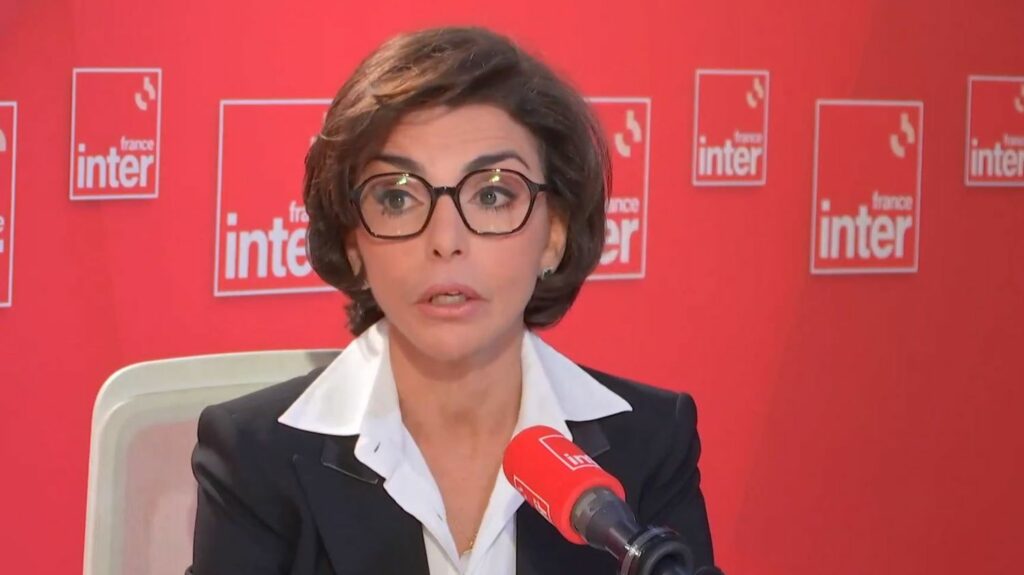 Paris : le pavillon des Sources sera "préservé, déplacé de quelques mètres", annonce Rachida Dati
          "Le centre de lutte contre le cancer va pouvoir être développé et tout le monde est gagnant-gagnant dans cette histoire", tranche la ministre de la Culture.