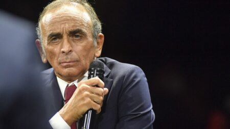 Eric Zemmour condamné pour complicité de diffamation à l'encontre de Danièle Obono
          L'ancien candidat à la présidentielle devra verser 1 000 euros à la députée LFI au titre des dommages et intérêts.