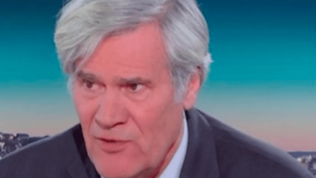 « Crise morale et d’anticipation » chez les agriculteurs selon Stéphane Le Foll, ex-ministre de l’Agriculture Colère des agriculteurs : une "crise d’anticipation" mêlée à une "crise morale" selon Stéphane Le Foll, ancien ministre de l’Agriculture
Stéphane Le Foll, ancien ministre (PS) de l’Agriculture, est l’invité politique du 19/20 info, mercredi 31 janvier. Il réagit notamment à l’incursion dans le marché de Rungis des agriculteurs.