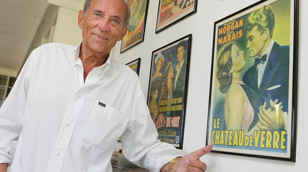 René Chateau, producteur, distributeur et éditeur de la collection "Mémoire du cinéma", est mort
          Il fut associé de Belmondo, imposa Bruce Lee sur les écrans français et contourna la censure en éditant "Massacre à la tronçonneuse" sur VHS : le producteur et éditeur René Chateau est mort à l'âge de 84 ans.