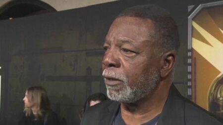 Mort de Carl Weathers : "les succès de la star de Rocky"
          L’acteur américain Carl Weathers est décédé à l’âge de 76 ans, jeudi 1er février. Il a joué dans plus de 75 films et séries télévisées, mais il était surtout connu pour son rôle d’Apollo Creed dans "Rocky".