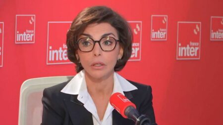 Paris : le pavillon des Sources sera "préservé, déplacé de quelques mètres", annonce Rachida Dati
          "Le centre de lutte contre le cancer va pouvoir être développé et tout le monde est gagnant-gagnant dans cette histoire", tranche la ministre de la Culture.