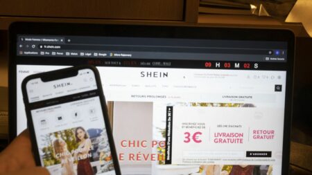 Podcast



  

  
  

      

  

  
    "Démoder la fast fashion", les hommes de plus en plus attirés par la vasectomie et Wembanyama irréel : ça dit quoi ce 13 février ?
          Ce mardi 13 février, une proposition de loi pour taxer les entreprises de fast fashion comme Shein, les hommes ont de plus en plus recours à une stérilisation définitive, et le "rookie" Victor Wembanyama rentre dans un cercle très fermé en NBA.