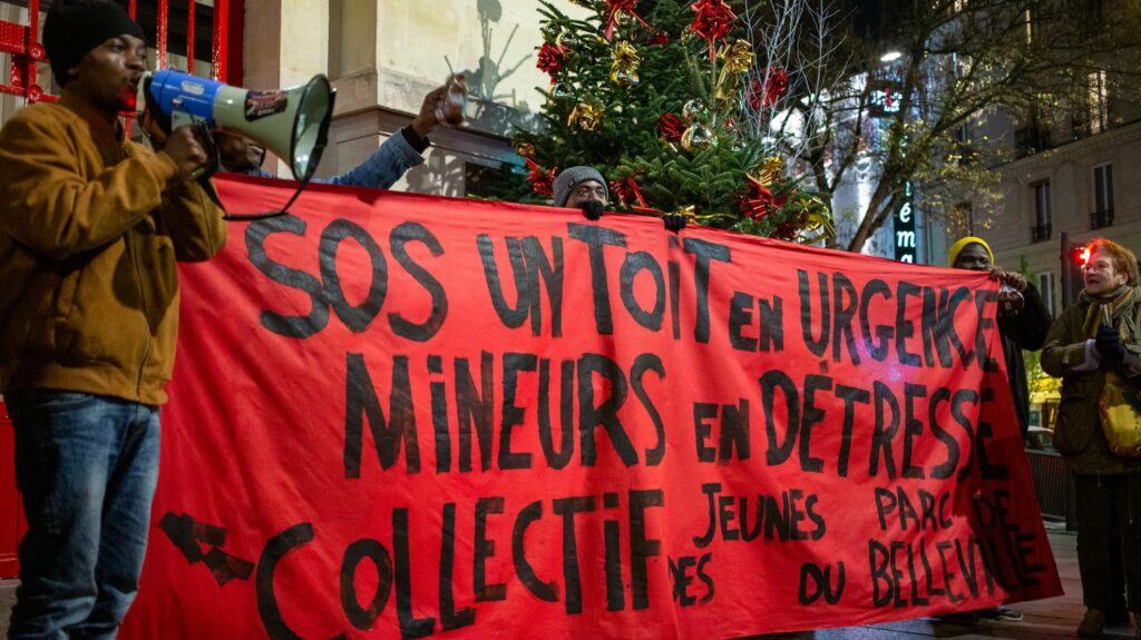 Pas de mineurs de l'ASE dans les hôtels : une disposition "inapplicable", selon l'Association des départements de France
          La loi Taquet du 7 février 2022 est, "dans les conditions actuelles de saturation des structures de l'ASE et de chute des recettes des départements, irréaliste et inapplicable", déplore François Sauvadet, président de l'association.