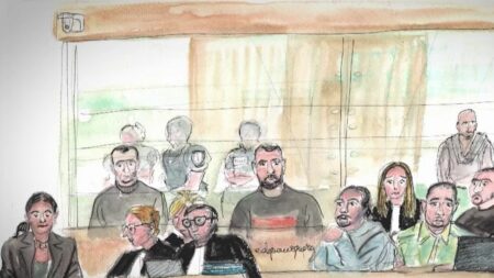 Vidéo



  

  
  

      

  

  
    Attentats de Trèbes et Carcassonne : les proches des victimes déçues par le verdict du procès
          Les peines prononcées pour les sept accusés, inférieures des réquisitions, ont déçu les familles des victimes.