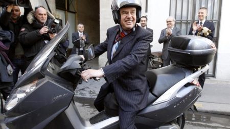 L'ancien ministre de la Culture et bad boy flamboyant Frédéric Mitterrand est décédé à l'âge de 76 ans