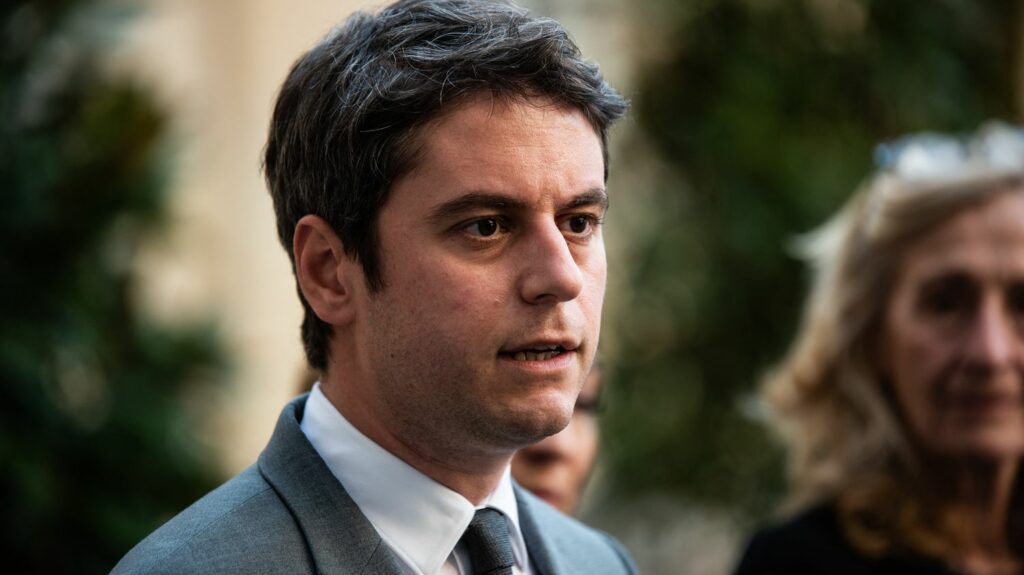 Assurance-chômage : Gabriel Attal veut réduire la durée d'indemnisation "de plusieurs mois" sans descendre sous les douze mois
          Le Premier ministre s'est exprimé mercredi soir sur TF1, après un séminaire du gouvernement à Matignon consacré au travail.