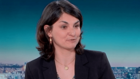 « Grande victoire altermondialiste »: députée LFI Trouvé réagit au rejet du Ceta par le Sénat Rejet du Ceta par le Sénat : "C'est une grande victoire pour le mouvement altermondialiste", se réjouit la députée LFI Aurélie Trouvé
Invités du 19/20 info, jeudi 21 mars, Aurélie Trouvé, députée La France insoumise (LFI) de Seine-Saint-Denis, et Christopher Weissberg, député Renaissance des Français établis hors de France, réagissent au rejet par le Sénat du traité Ceta.