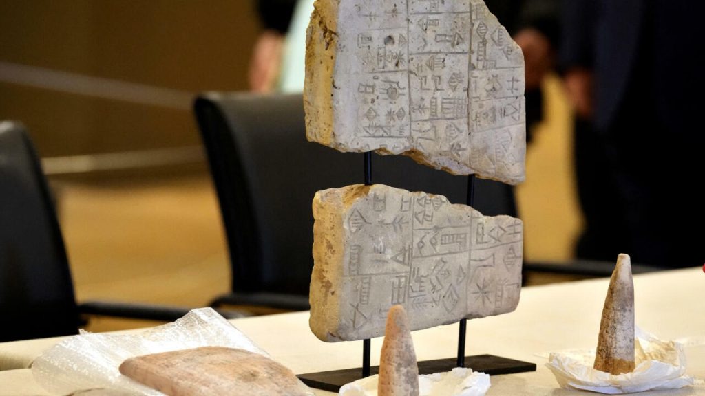 Les antiquaires français font pression contre les règles européennes qui menacent le commerce