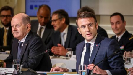 Paris et Berlin travaillent pour apaiser leurs dissensions sur la guerre en Ukraine Guerre en Ukraine : Paris et Berlin cherchent à apaiser leurs dissensions
Le chef de la diplomatie française, Stéphane Séjourné, estime qu'il n'y a pas de division entre la France et l'Allemagne malgré les différends entre le président Emmanuel Macron et le chancelier Olaf Scholz sur l'Ukraine.