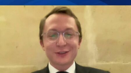 « Renaissance peut surpasser score de 2019 aux Élections Européennes », dit député Paul Midy Élections Européennes : "Renaissance peut faire un meilleur score qu’en 2019", estime le député Renaissance de l'Essonne
Paul Midy, député Renaissance de l’Essonne, est l'invité du 19/20 info, lundi 11 mars, pour parler des élections européennes, alors que la liste RN est donnée en tête des intentions de vote.