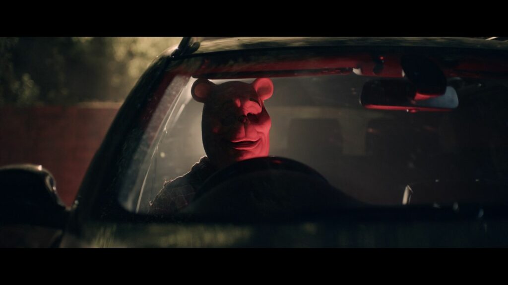 Un Winnie l'Ourson en version film d'horreur remporte les Razzie Awards, les anti-Oscars
          Prix parodiques, les Razzies ont été créés en 1981 pour se moquer de la culture de l'auto-satisfaction d'Hollywood.