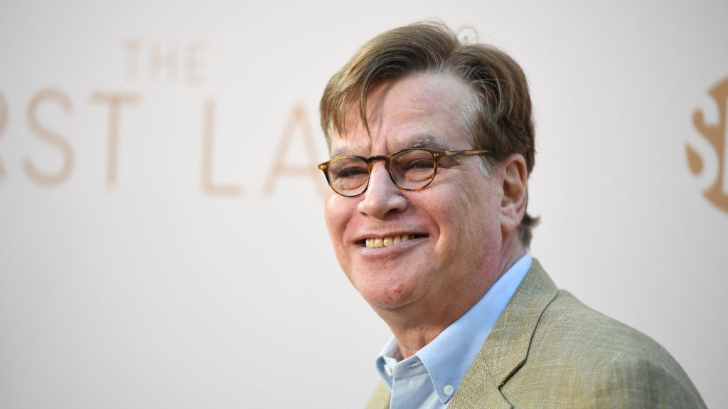 Le scénariste Aaron Sorkin prépare un film sur la responsabilité de Facebook dans l'assaut du Capitole
          Le scénariste de "The Social Network" entend montrer avec ce nouveau film la responsabilité selon lui de Facebook dans la polarisation croissante de la société américaine.