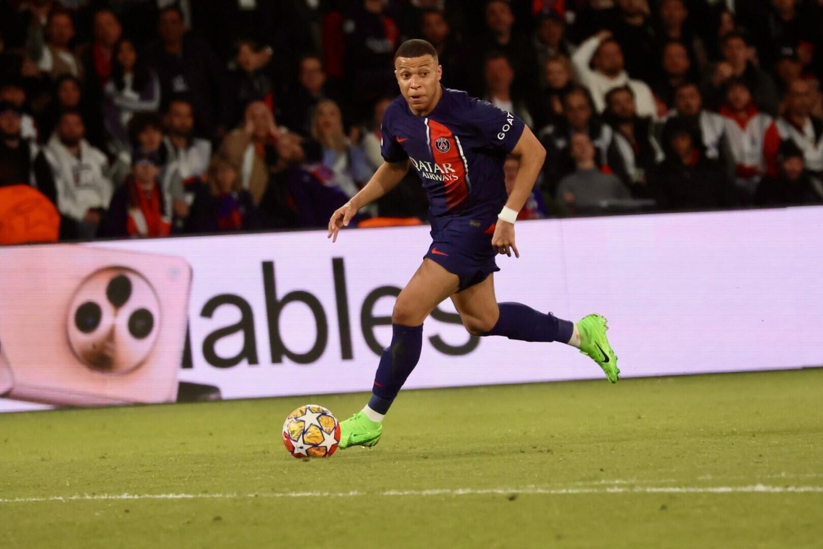 L'attaquant vedette du Paris Saint-Germain n'a pas réussi à faire mouche lors du quart de finale aller de Ligue des Champions face à Barcelone.