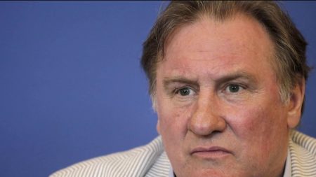 Gérard Depardieu : soupçonné d’agressions sexuelles, l’acteur sera jugé en octobre 2024
          Ce lundi 29 avril, l’acteur Gérard Depardieu a été auditionné par les enquêteurs de la police judiciaire, à Paris. Soupçonné d’agressions sexuelles lors de tournages effectués en 2014 et 2021, le comédien fera l’objet d’un procès en octobre 2024.