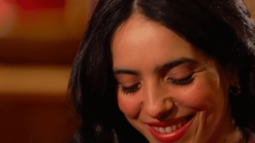 Cinéma : rencontre avec Hafsia Herzi, star vibrante et touchante du cinéma d’auteur
          Depuis ses premiers pas dans "La graine et la mulet", Hafsia Herzi, récompensée d’un César pour ce rôle, s’est imposée comme actrice et réalisatrice. Rencontre.