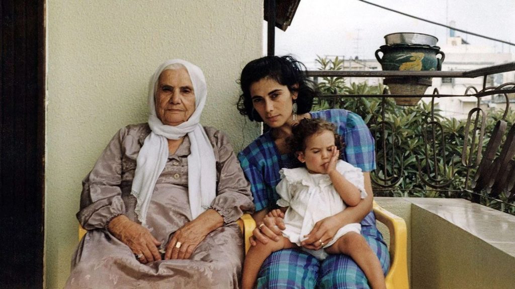 Festival Ciné-Palestine : une mission de préservation de la mémoire culturelle palestinienne
          La dixième édition du festival, qui s'ouvre jeudi à Marseille avant de passer par Paris et Ivry-sur-Seine, met à l'honneur des archives perdues de réalisateurs palestiniens documentant le conflit persistant au Moyen-Orient.