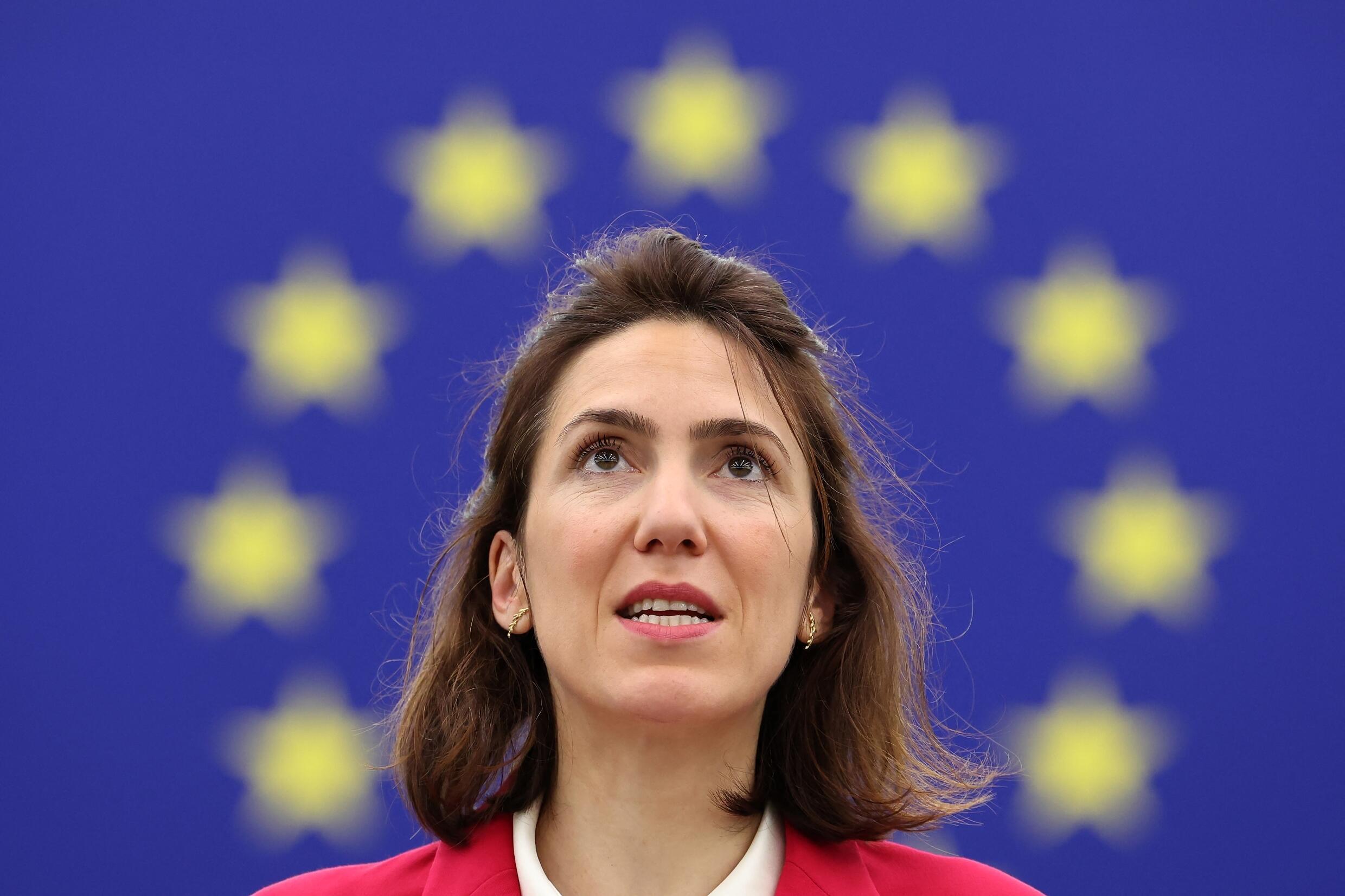 Valérie Hayer, tête de liste du parti Renaissance aux élections européennes, lors d'un débat au Parlement européen le 12 mars 2024.