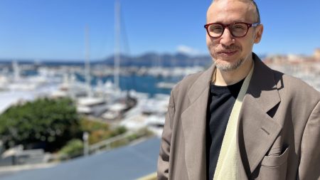 Interview



  

  
  

      

  

  
    “Le fait que la guerre puisse devenir un spectacle me fait horreur, c'est tout simplement immoral” : Roberto Minervini défend au festival de Cannes son film "Les Damnés"
          “Les Damnés”, présenté jeudi en compétition dans la section Un certain Regard, au festival de Cannes 2024, en dit autant sur la guerre de Sécession que sur l'Amérique d'aujourd'hui.