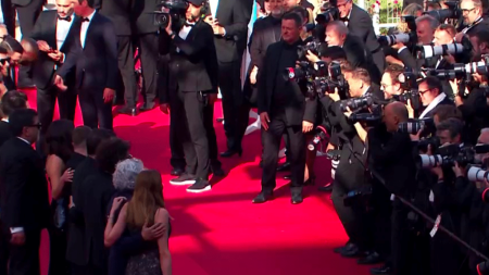 Festival de Cannes 2024 : retour une 77e édition haute en couleurs
          La Palme d’or du 77e Festival de Cannes sera connue dans la soirée de samedi. La comédie musicale "Emilia Perez", de Jacques Audiard, figure parmi les favoris. Quels ont été les autres temps forts du festival ?