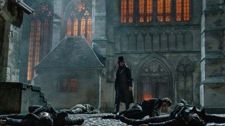 Festival de Cannes 2024 : "Le Comte de Monte-Cristo" dans une nouvelle version plus psychologique et moderne
          Alexandre de La Patellière et Matthieu Delaporte signent une adaptation novatrice du "Comte de Monte-Cristo" d'Alexandre Dumas.