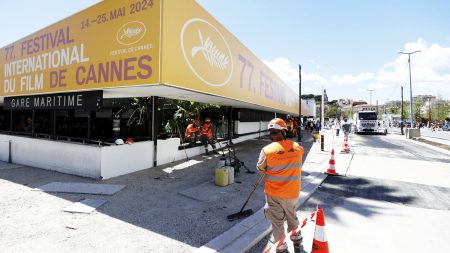 Vrai ou faux



  

  
  

      

  

  
    Le Festival de Cannes rapporte-t-il plus qu'il ne coûte ?
          À quelques jours de l'événement, le maire de Cannes affirme que le festival international du film "rapporte au pays, ça ne coûte pas". Et c'est vrai qu'il rapporte plus qu'il ne coûte, quand on compare le budget du festival à toutes les retombées économiques.