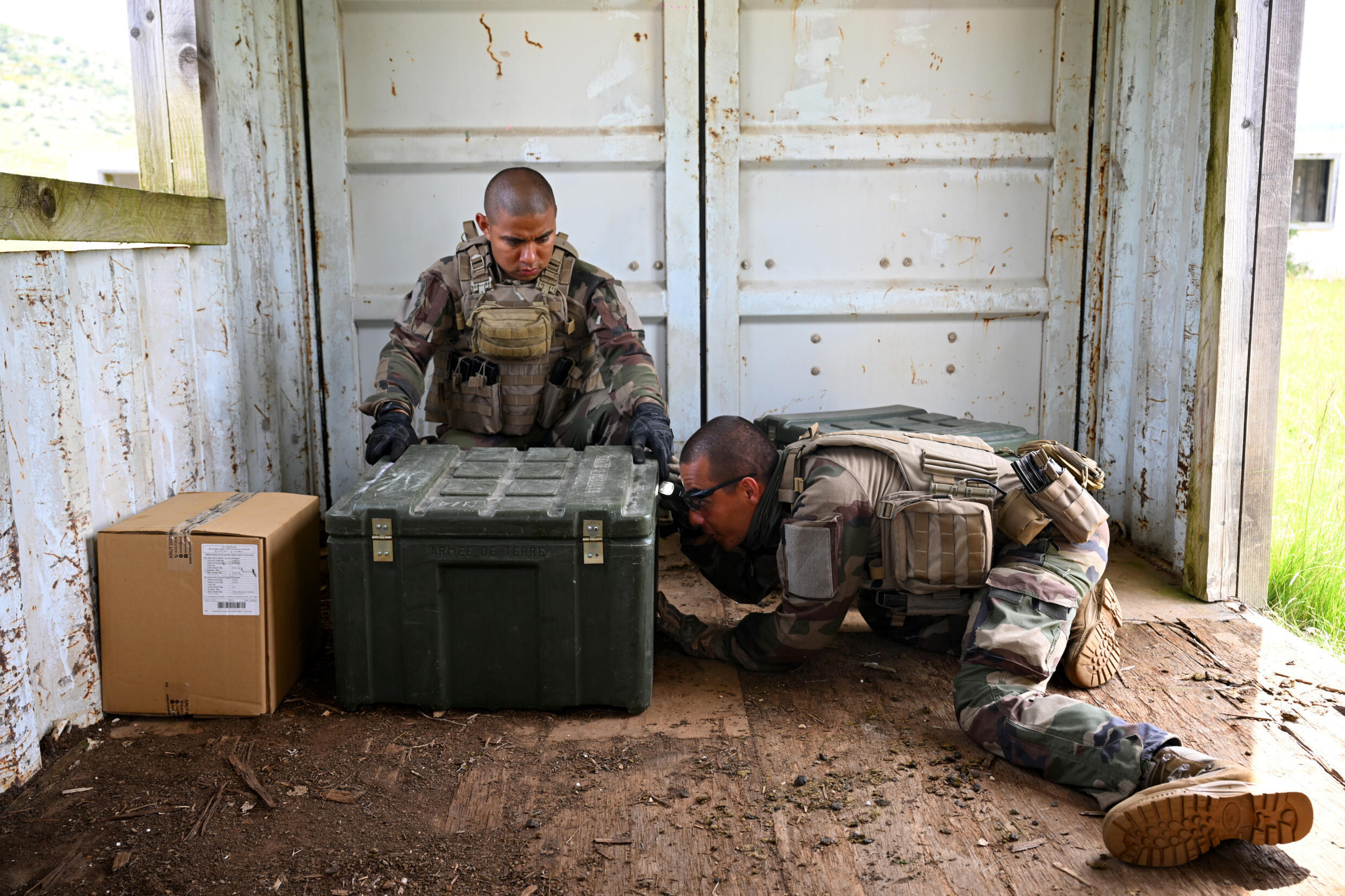 La Légion étrangère française est la seule unité militaire du pays dans laquelle les ressortissants étrangers peuvent s'enrôler