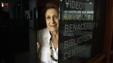 La cinéaste vénézuélienne Margot Benacerraf, pionnière du cinéma latino-américain, est morte à l'âge de 97 ans
          La réalisatrice avait remporté le prix de la critique internationale au Festival de Cannes en 1959 pour son documentaire "Araya" sur les travailleurs des mines de sel au Venezuela.