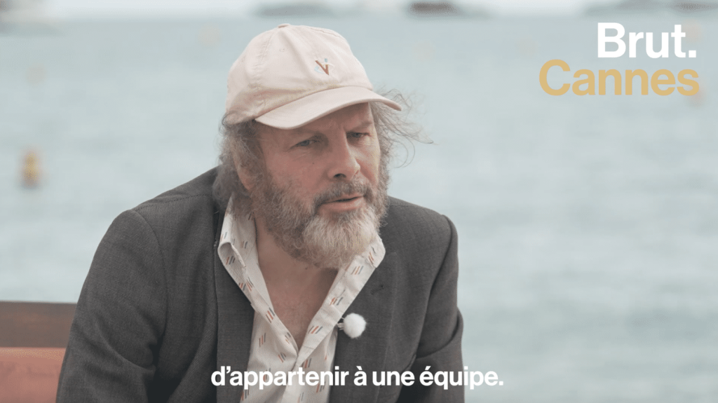 Vidéo



  

  
  

      

  

  
    Philippe Katerine : "La poésie c'est là où on ne l'attend pas, c'est l'inattendu"
          A l’affiche du film “Ma vie Ma gueule” de la regrettée Sophie Fillières, présenté au Festival de Cannes, le chanteur-compositeur-acteur Philippe Katerine parle de création artistique, de danse contemporaine et de poésie avec Augustin Trapenard.