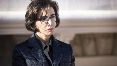 Cinéma : la présence d'un "responsable enfants" sera obligatoire sur chaque tournage avec des mineurs, annonce Rachida Dati
          Cette mesure, qui entrera en vigueur cet été, avait été réclamée par l'actrice Judith Godrèche,