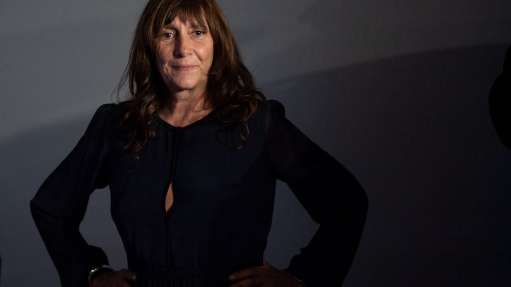 Cannes 2024 : la productrice Sylvie Pialat remplace Rodrigo Sorogoyen comme présidente de la Semaine de la critique
          Fondée en 1962, la Semaine de la critique est l'une des principales sélections parallèles du Festival de Cannes, programmant des premiers ou des deuxièmes films.