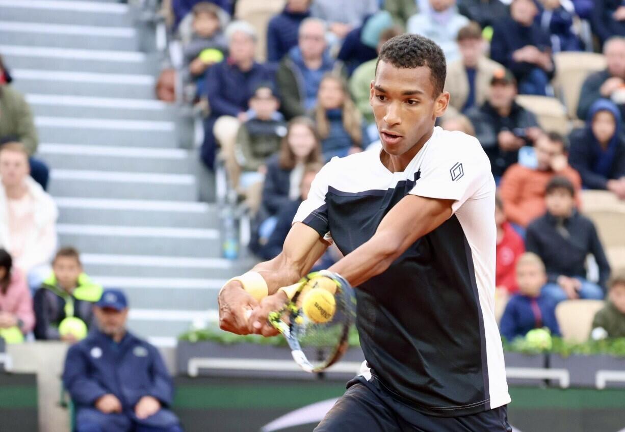 Félix Auger-Aliassime n'a remporté que sept matchs lors de son affrontement en huitièmes de finale avec la troisième tête de série Carlos Alcaraz.