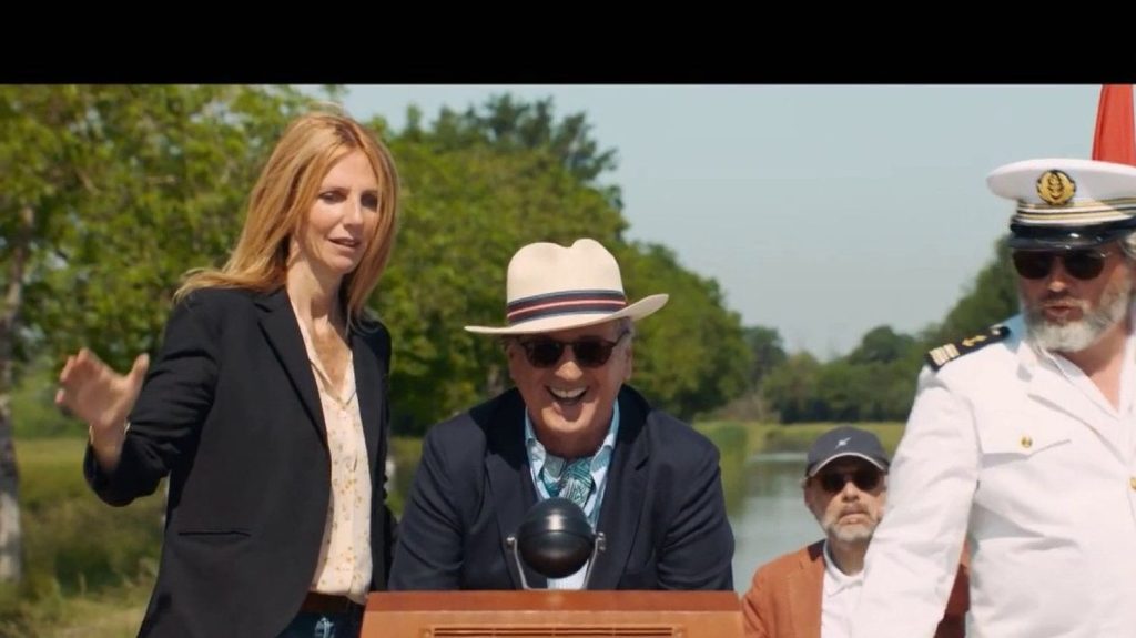 Dans "La Petite vadrouille", Bruno Podalydès réunit ses habitués dans une virée bucolique en eau douce
          Le réalisateur et scénariste Bruno Podalydès sort sa nouvelle comédie, "La Petite vadrouille" ce mercredi 5 juin. Une "très mauvaise idée de cinéma" sur le papier, pour un résultat savoureux.