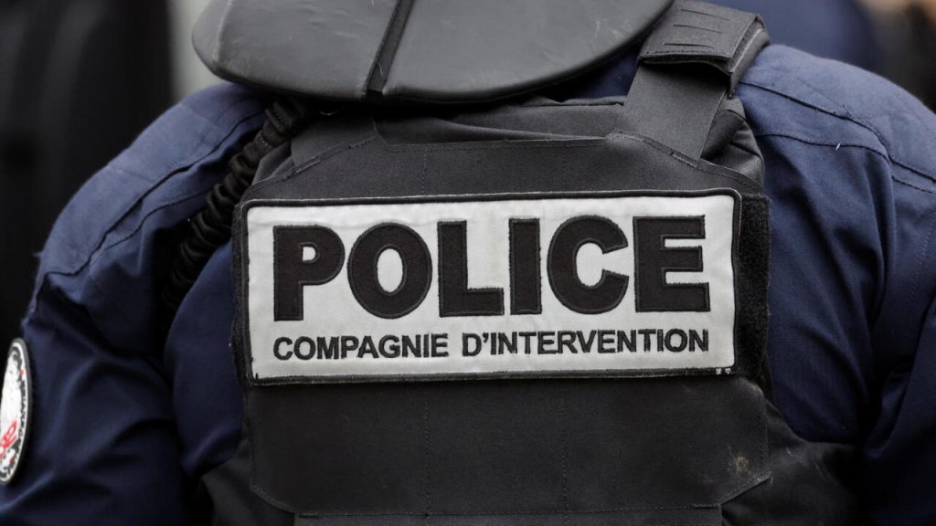 La France arrête un Ukrainien-Russe soupçonné d'avoir projeté des explosifs