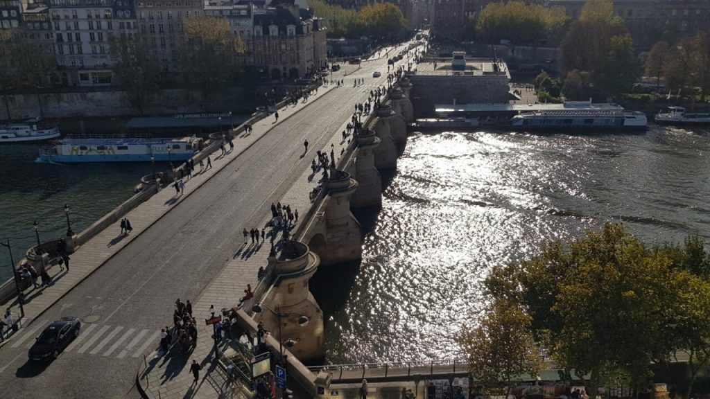 Les rues de Paris transformées pour les JO 2024 : trois points de vue