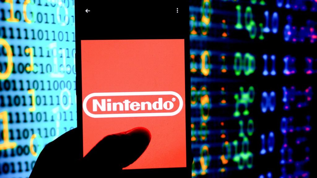 Jeux vidéo : l'Arabie saoudite investit massivement dans le secteur alors que le Japon reste l'un de ses chefs de file
          Les jeux vidéo sont un moyen pour les différents États du monde de se mettre en avant et d'influencer les populations. C'est le cas de l'Arabie saoudite, qui investit massivement dans l'e-sport et du Japon, qui fait de l'exportation de biens culturels, une stratégie économique et diplomatique.