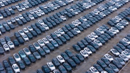 Chine : course aux exportations avant hausse des droits de douane Chine : la course contre la montre sur les exportations avant l'augmentation des droits de douane