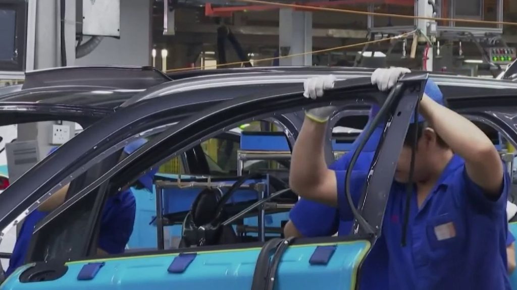 Économie : le secteur automobile souffre de la crise des sous-traitants