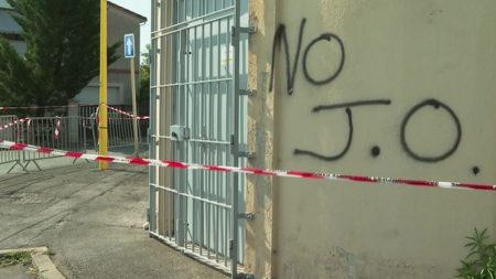 Après l'incendie d'une antenne relais près de Toulouse, un tag anti Jeux olympiques retrouvé à proximité