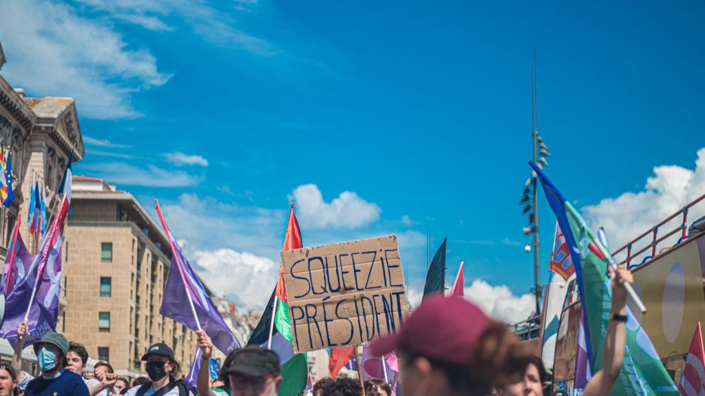 Législatives 2024 : le milieu du jeu vidéo se mobilise contre l'extrême droite