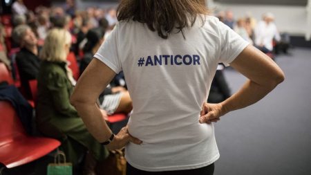 Lutte anticorruption : le gouvernement refuse d'octroyer un agrément à Anticor, l'association dénonce une "stratégie du pourrissement"