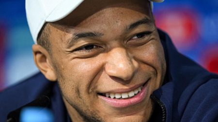 Mbappé veut reprendre le club de football de deuxième division de Caen
